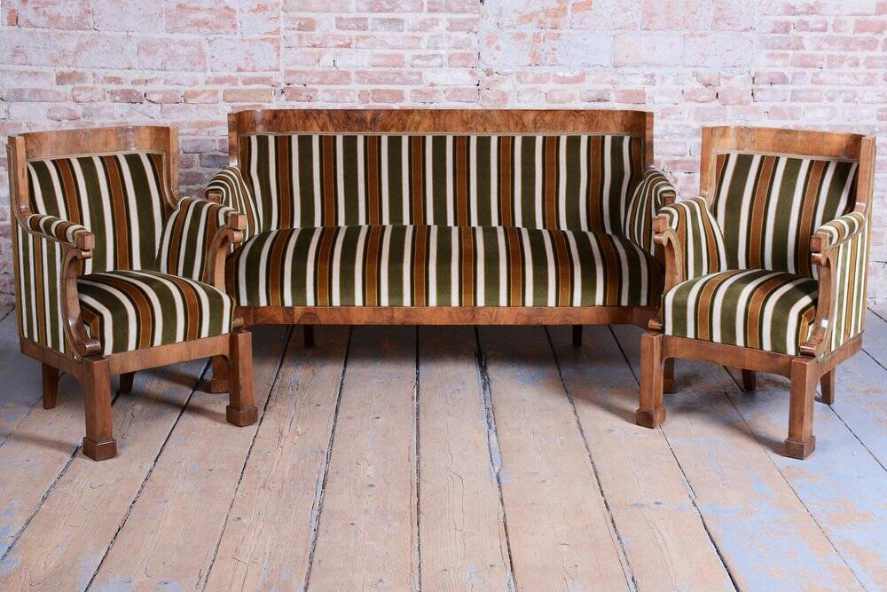 Biedermeier Seating Set in Walnut, 1830s, Set of 3