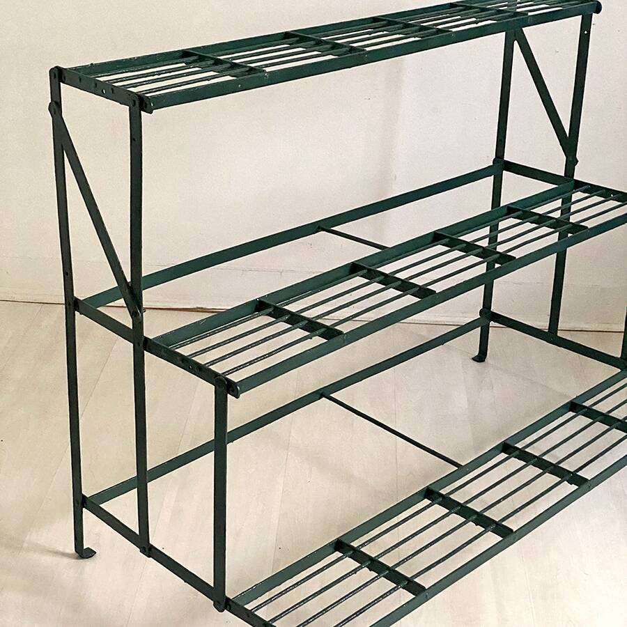 Green metal plant holder