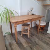 Country style oak farmhouse desk / table