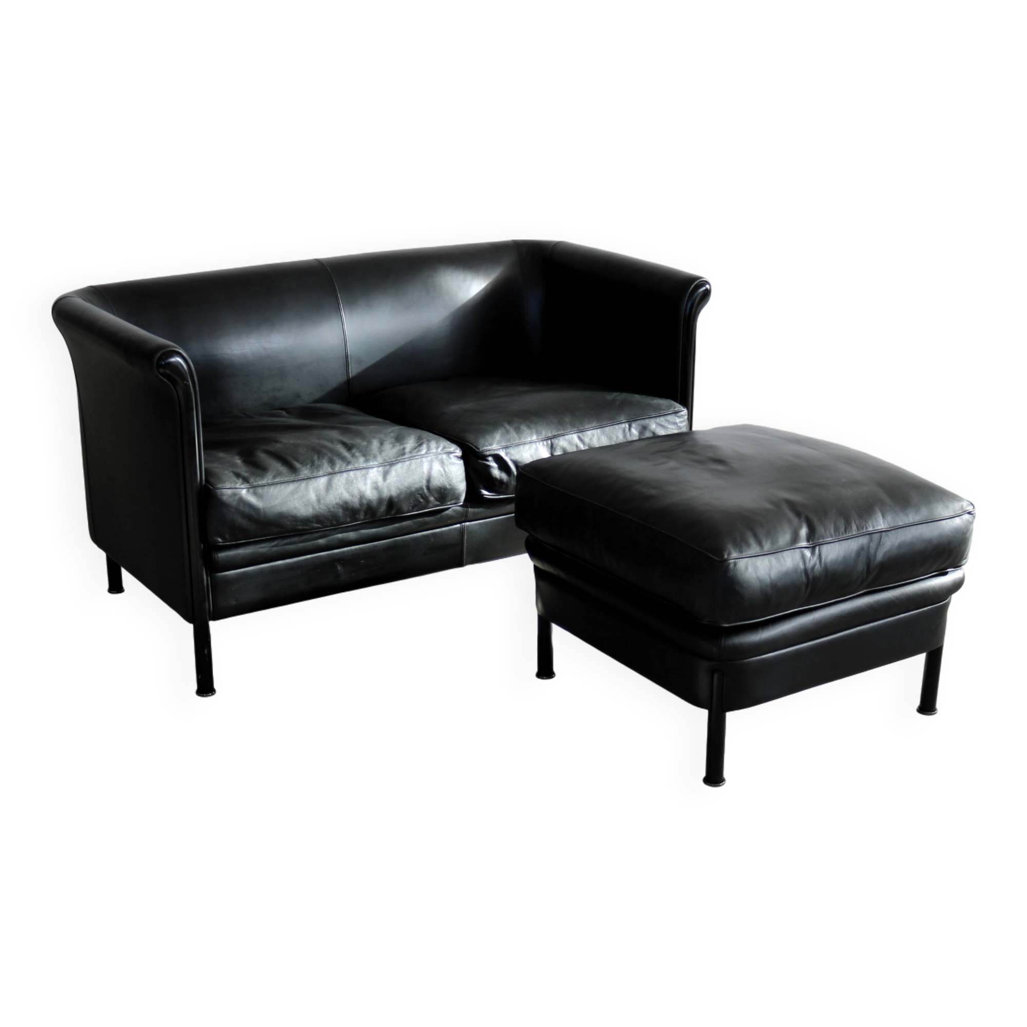 vintage sofa + ottoman | sitting area | A. Citterio | Moroso