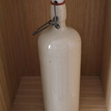 Bouteille blanche en grès