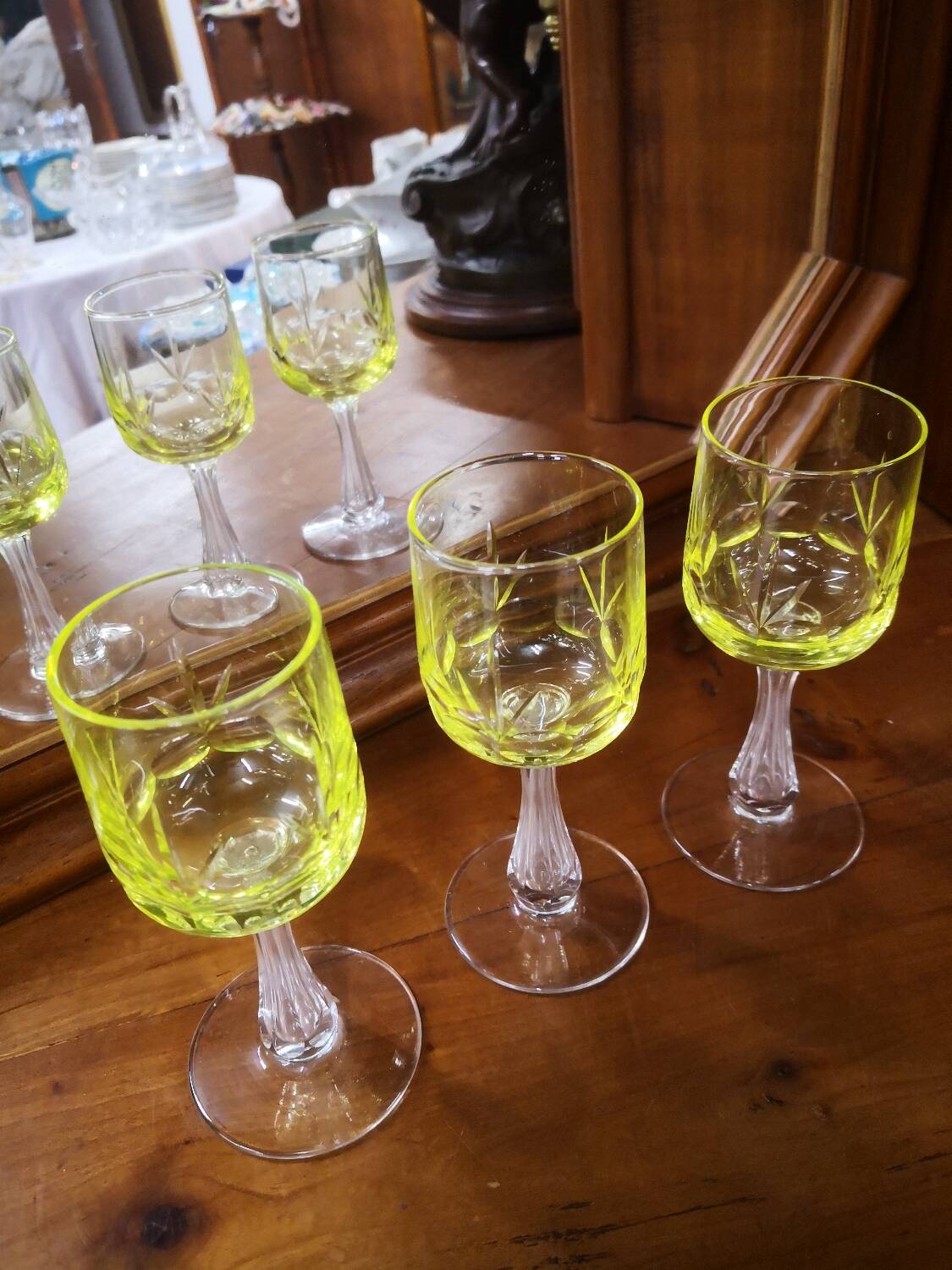 Set of 3 uraline glasses