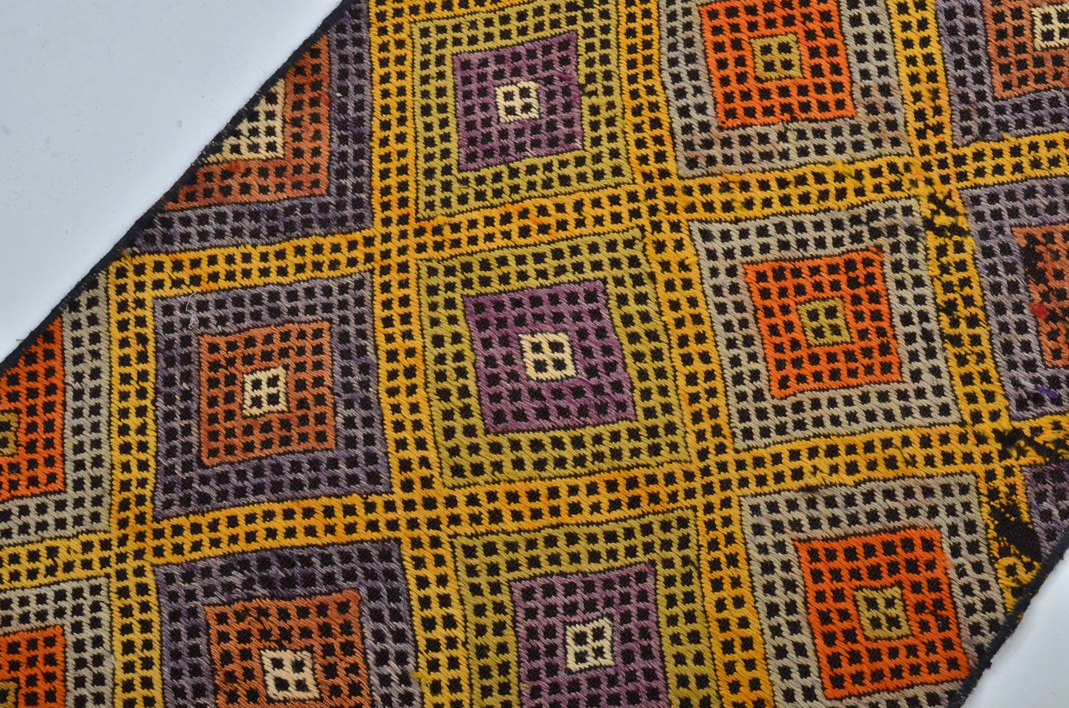 Handwoven Turkish Neutral Kilim sku 3400