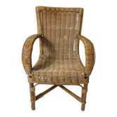 Ancien fauteuil en rotin pour enfant