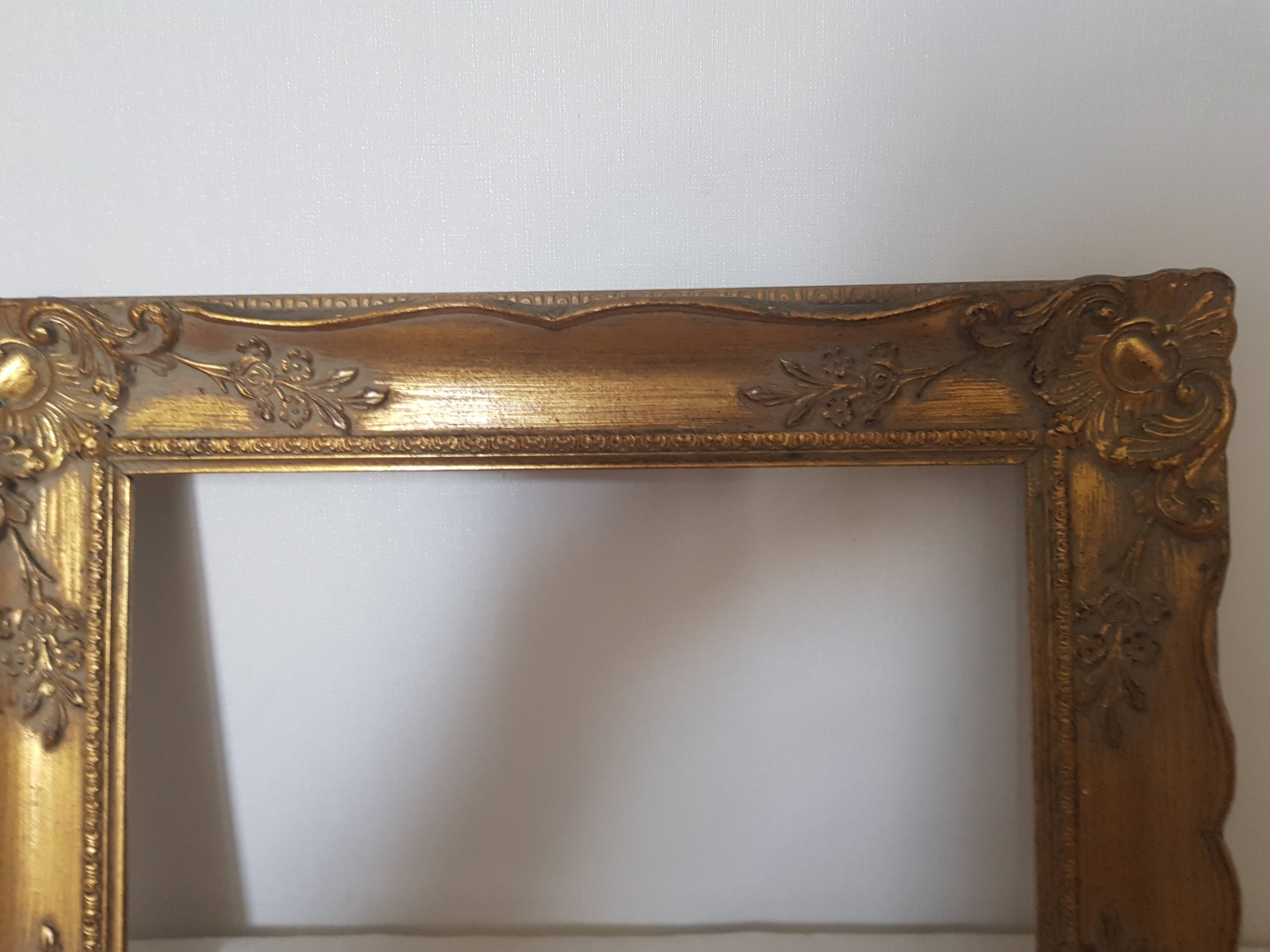 Cadre doré bois résine feuillure : 24.5 cm x 30.5 cm