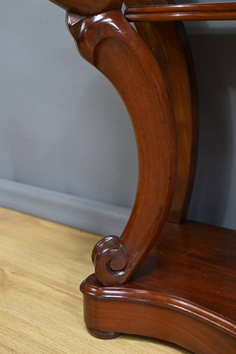 Mahogany Console, Napoleon III Period – Part 2 of the 19th Century
