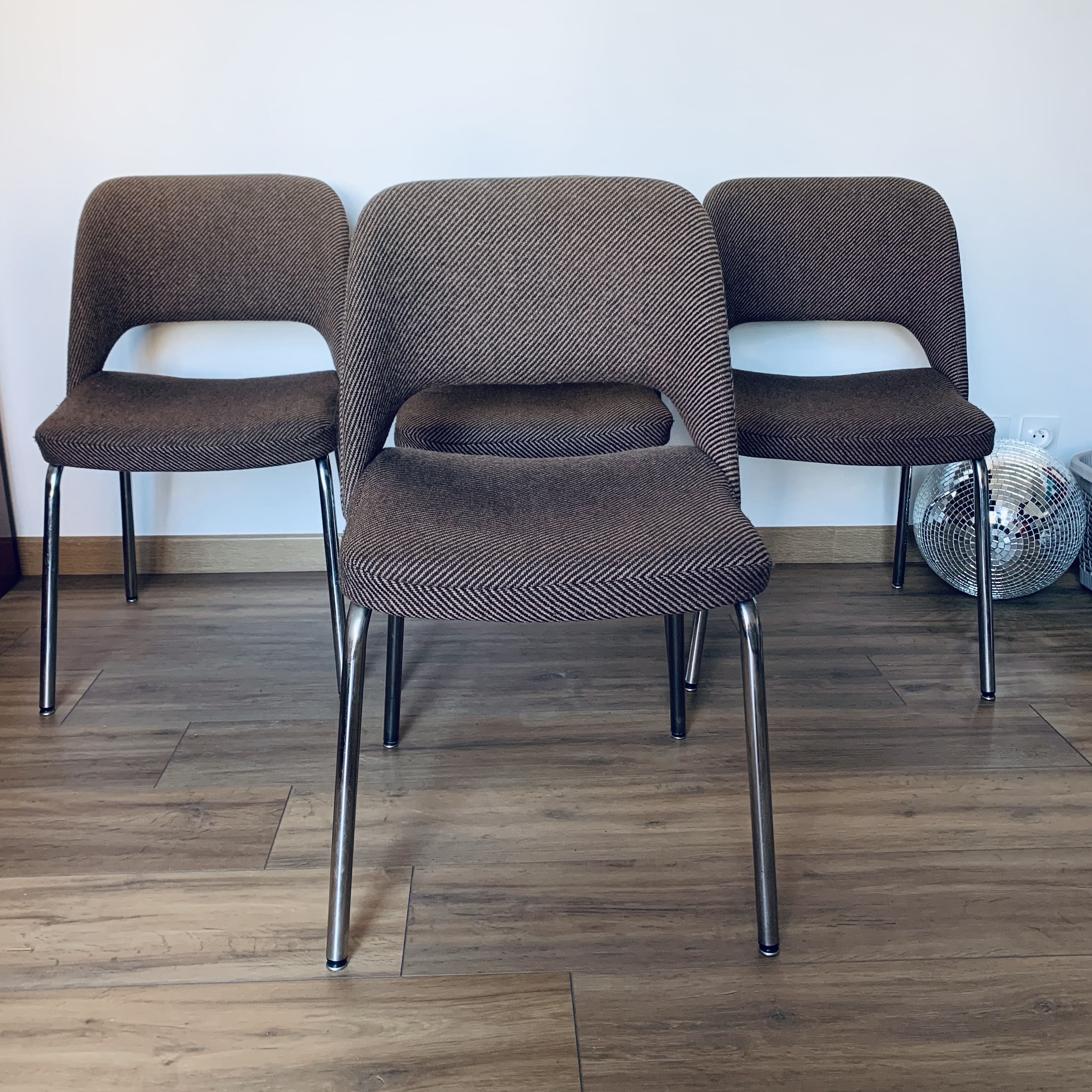 4 fabric and metal chairs
