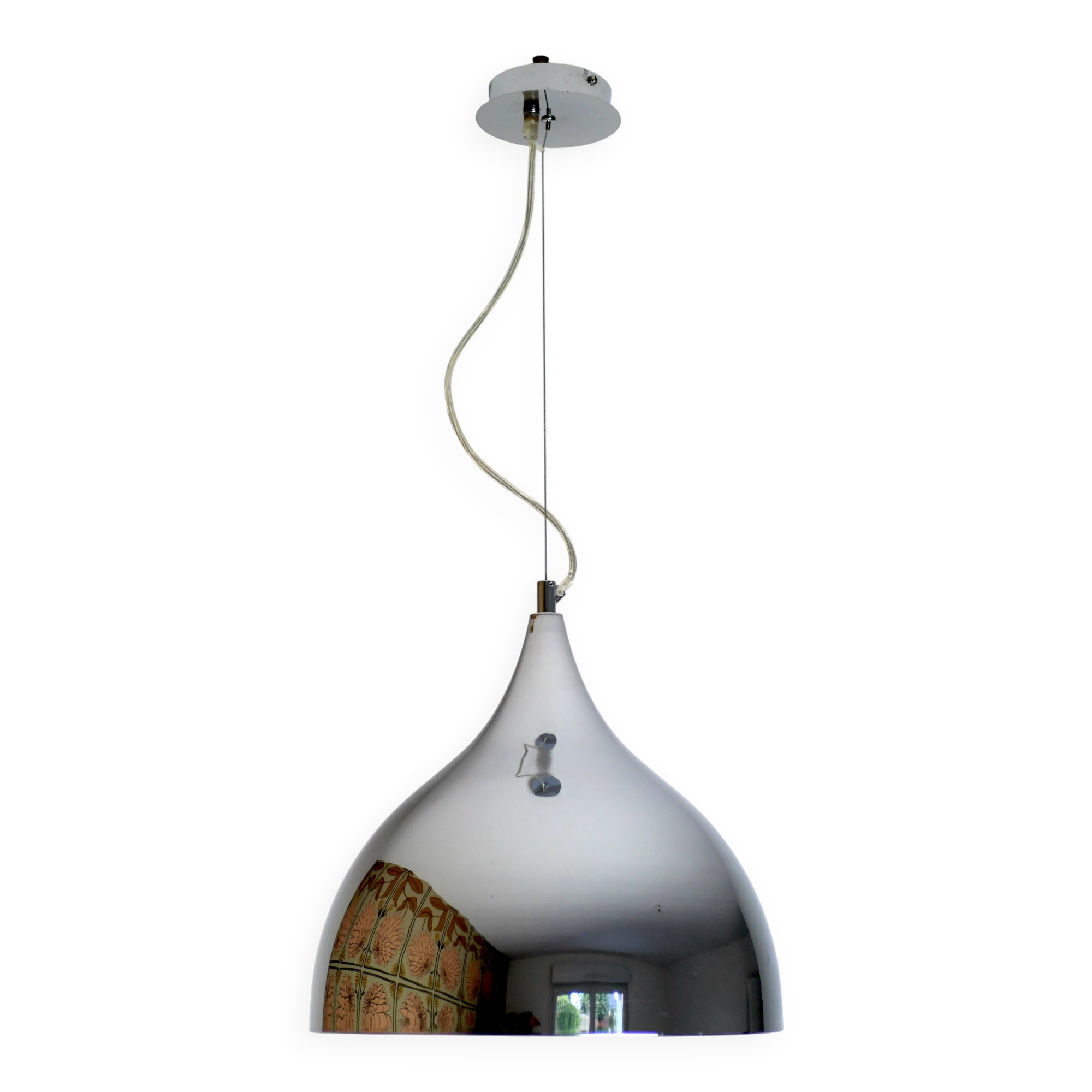 Chrome metal mirror suspension