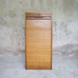 Vintage curtain binder