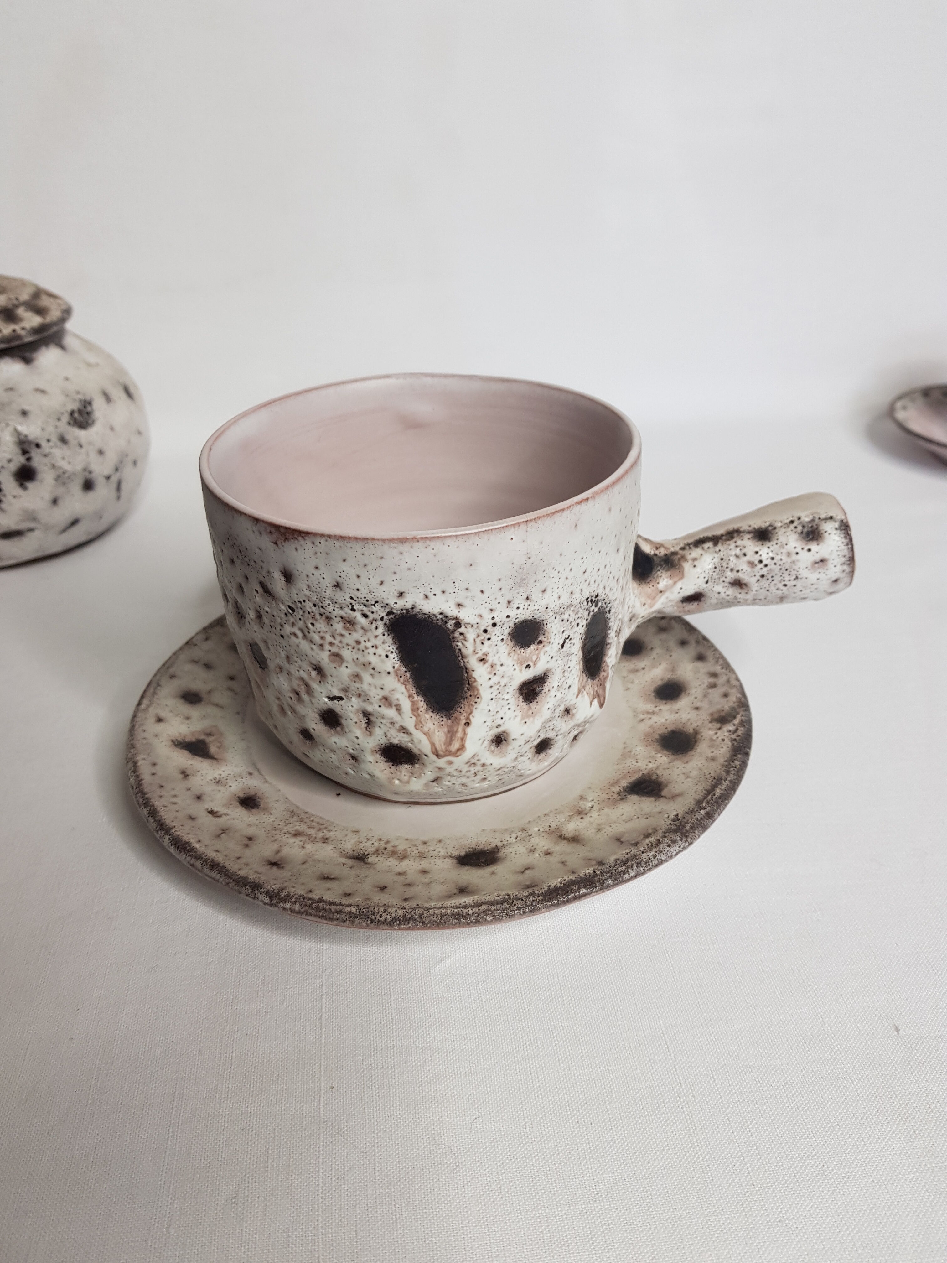 Breakfast service "fat lava" stamped "Vallauris"