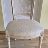 Set of 4 stylish chairs