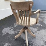 American revolving office chair