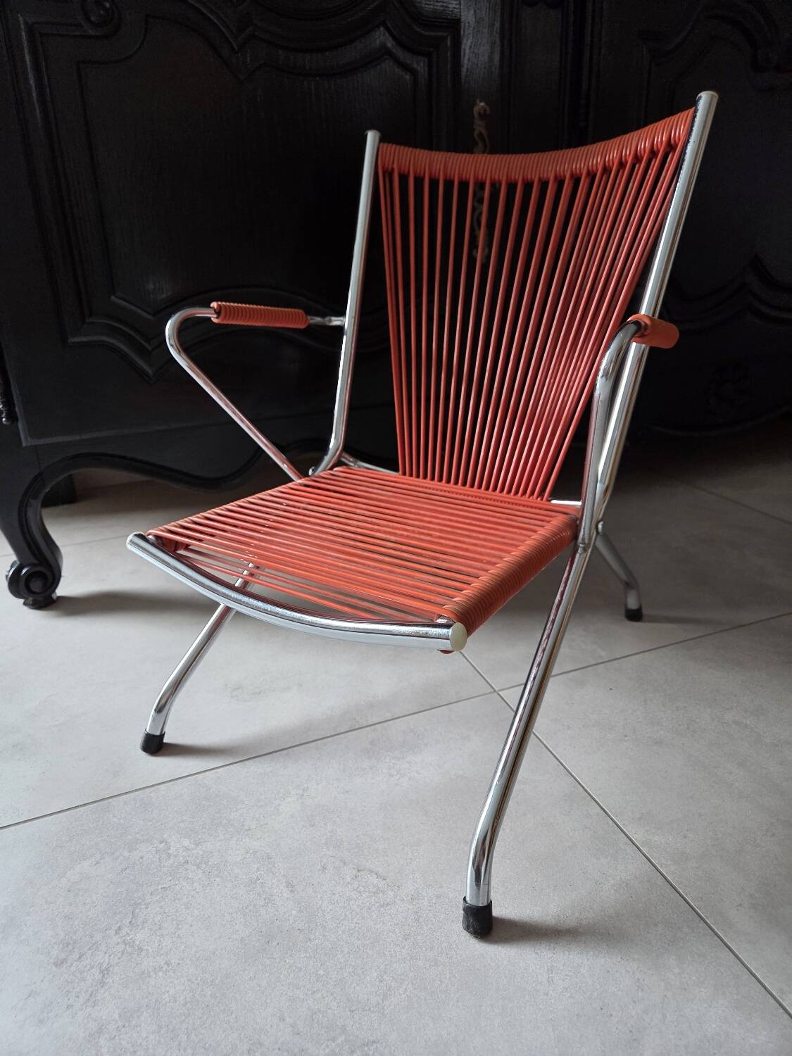 Scoubidou children's chair from the 60s