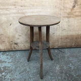 Pedestal table