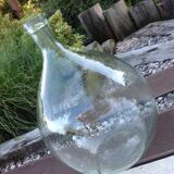 Lady jeanne in transparent glass