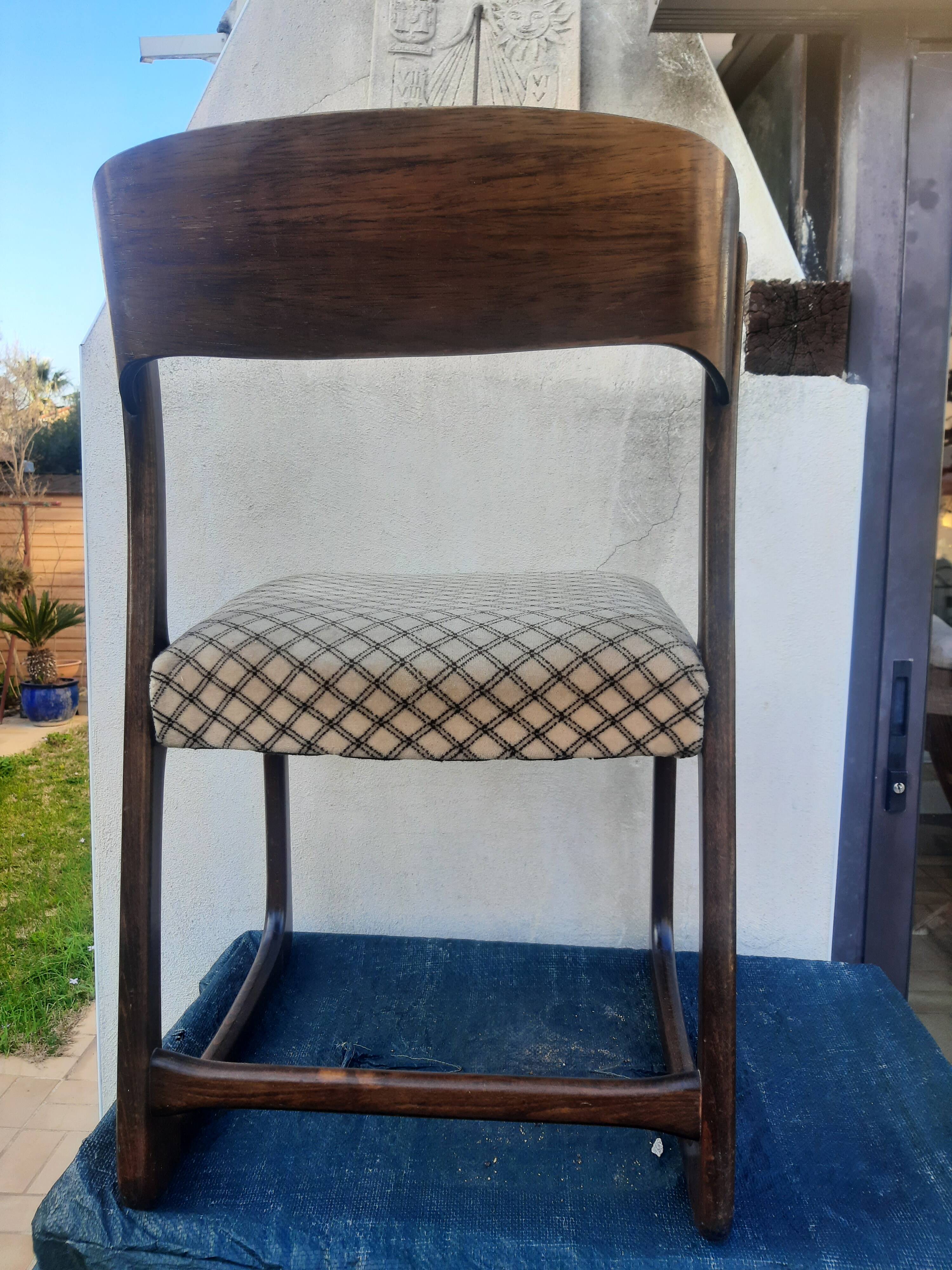 lot of 6 Baumann sled chairs