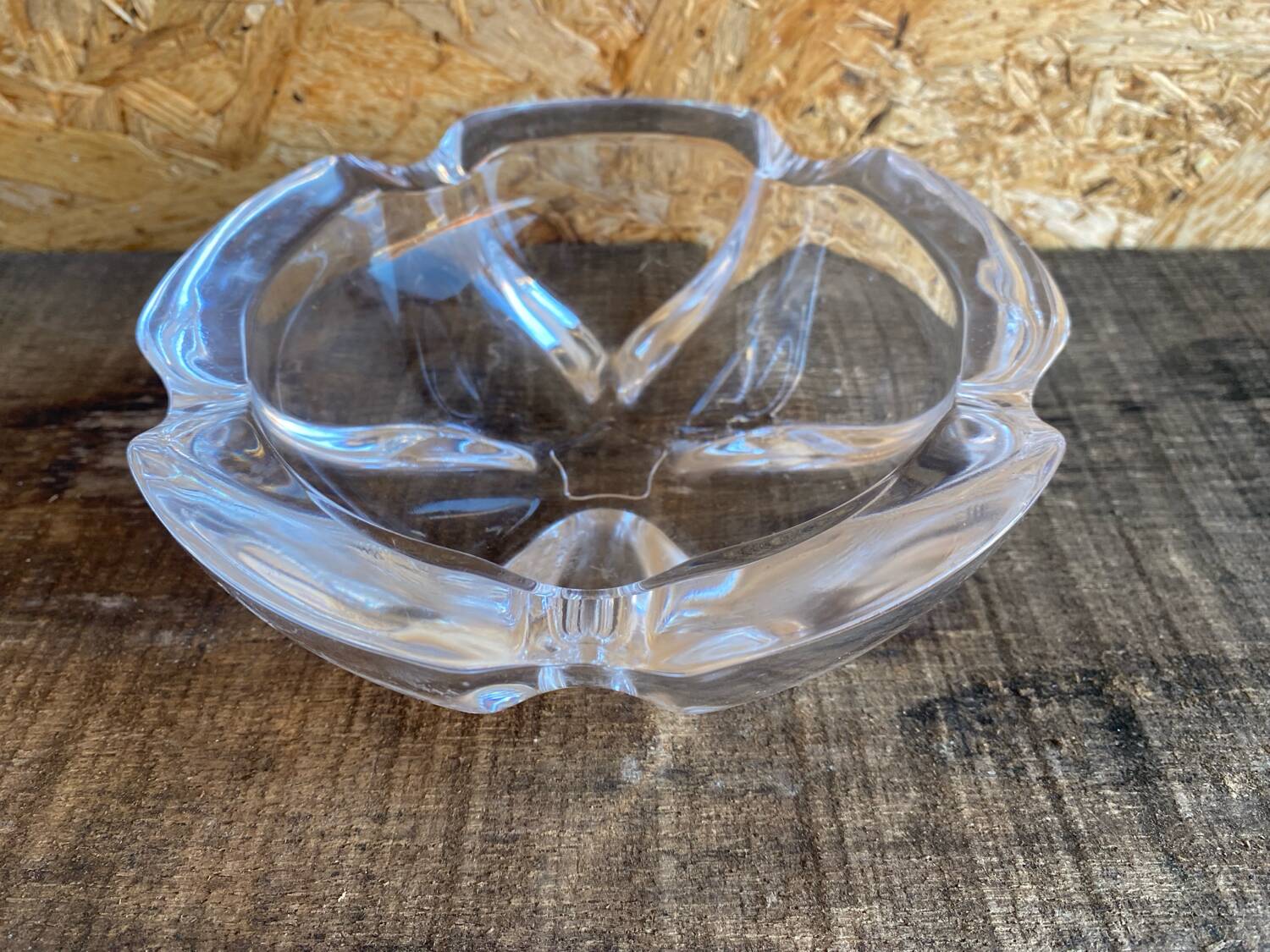 Vintage daum crystal petal shaped ashtray pocket video #d9