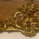 Cadre de miroir ou de tableau en stuc doré