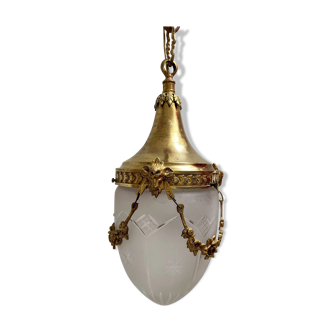 Suspension lamp in gilded bronze and frosted glass nineteenth century