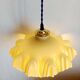 Suspension en verre jaune drapé art déco