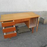 Vintage desk 4 drawers 1 door