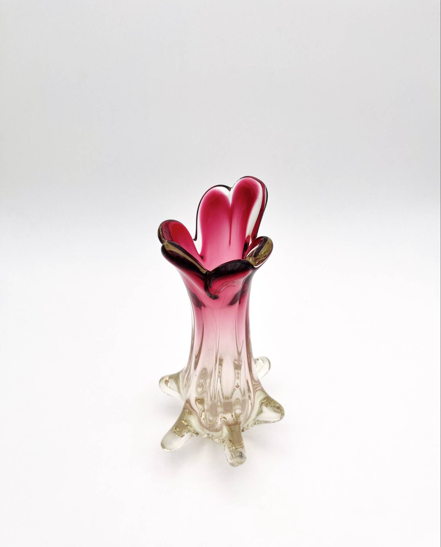 Murano Sommerso Vase Sculpture "Chambord" – Ruby Red & Champagne