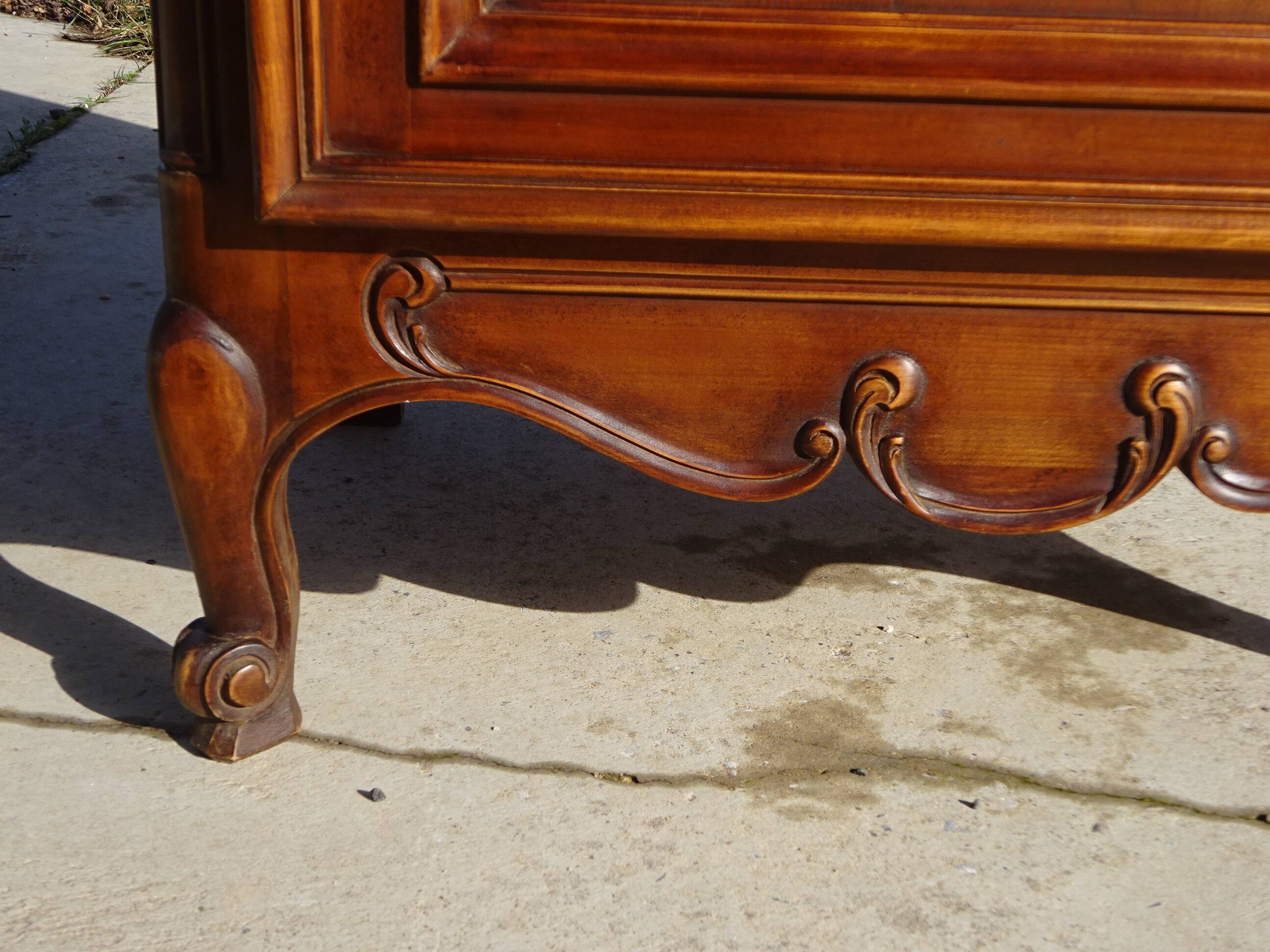 Louis XV style bonnetière in solid cherry wood