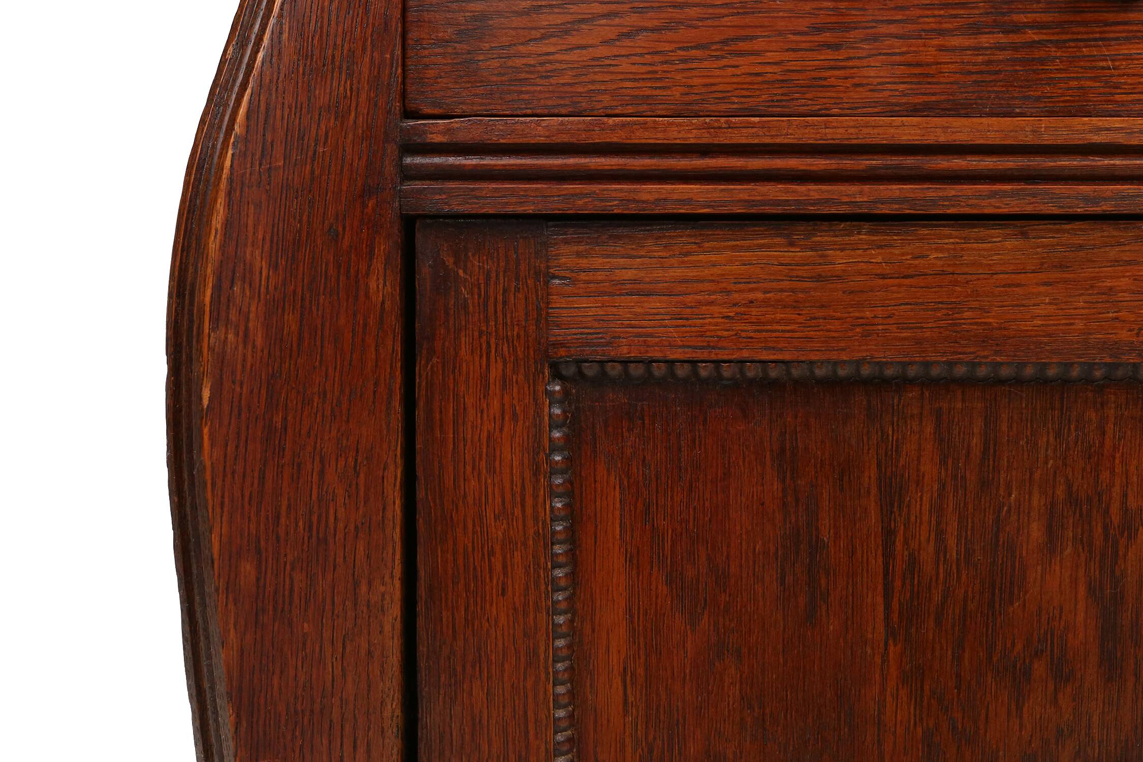 Art Nouveau night stand in oak, France ca. 1910