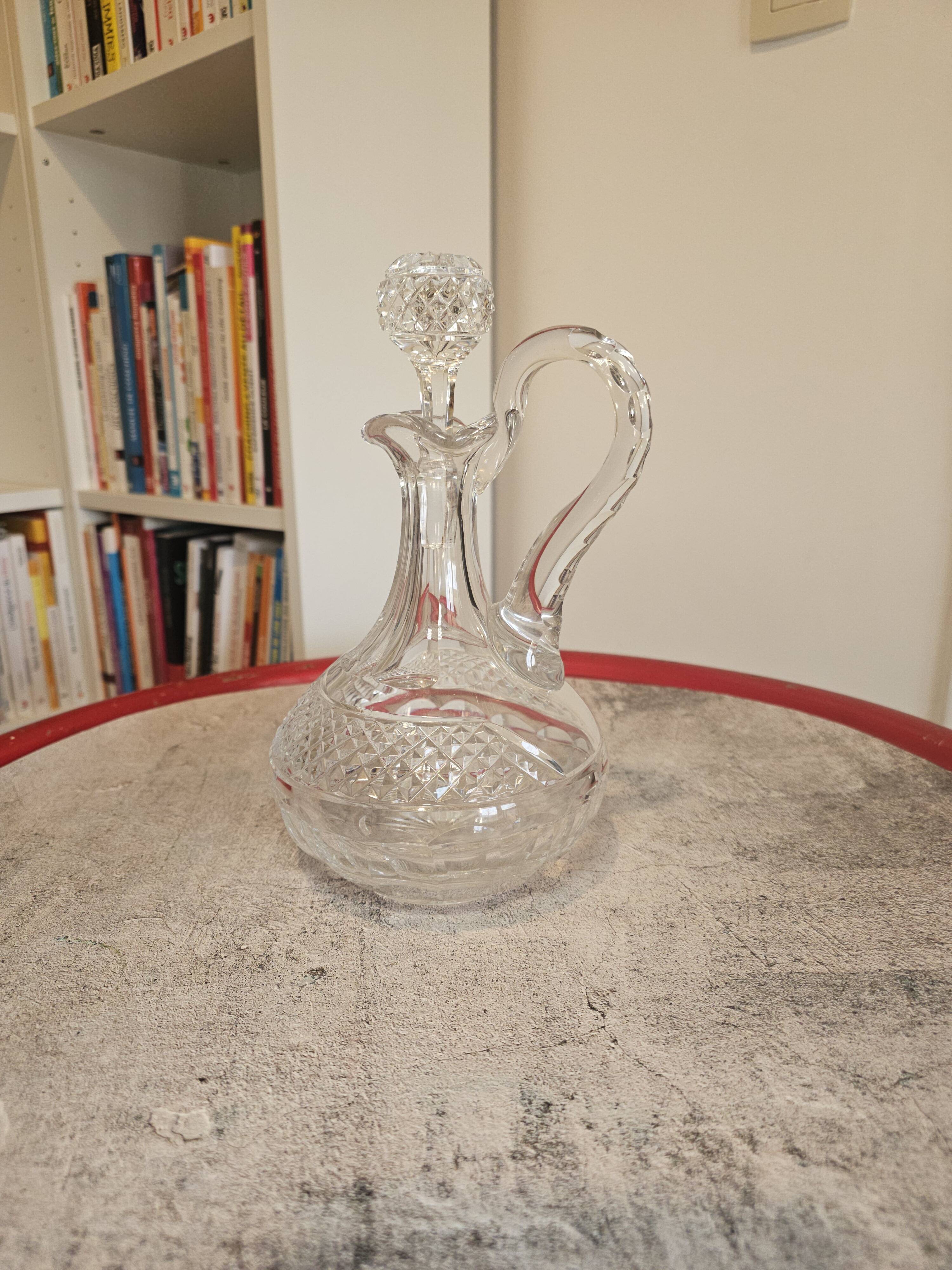 Crystal carafe stamped Saint-Louis Trianon