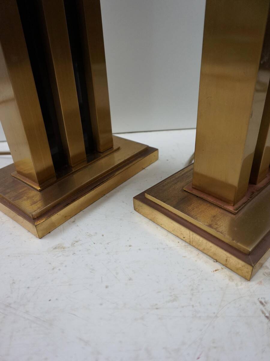 Paire de lampes de table JLB Hollywood Regency en laque noire et laiton doré, 1970s