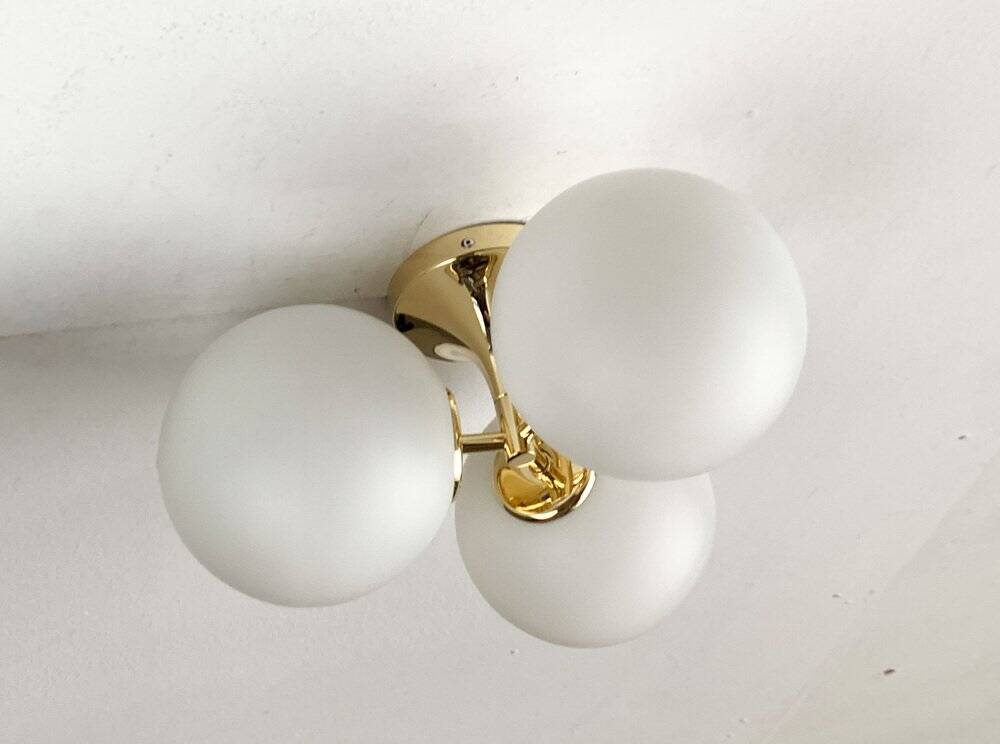Brass suspension from the Swiss space age mid-century by E.R. Nele for Temde, 1960s.