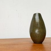 East German pottery vase from the mid-century GDR by VEB Coswig Keramik, 1960s.