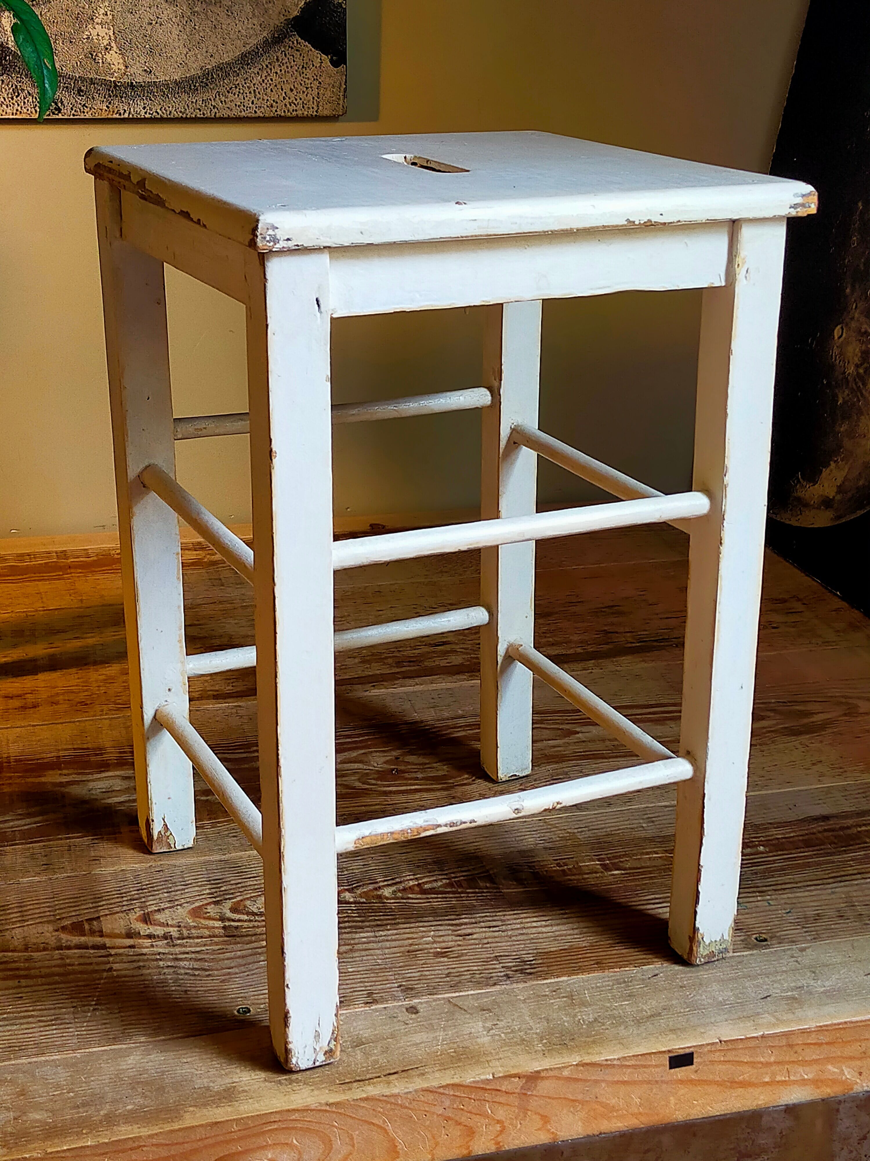 Workshop stool in vintage patinated solid wood