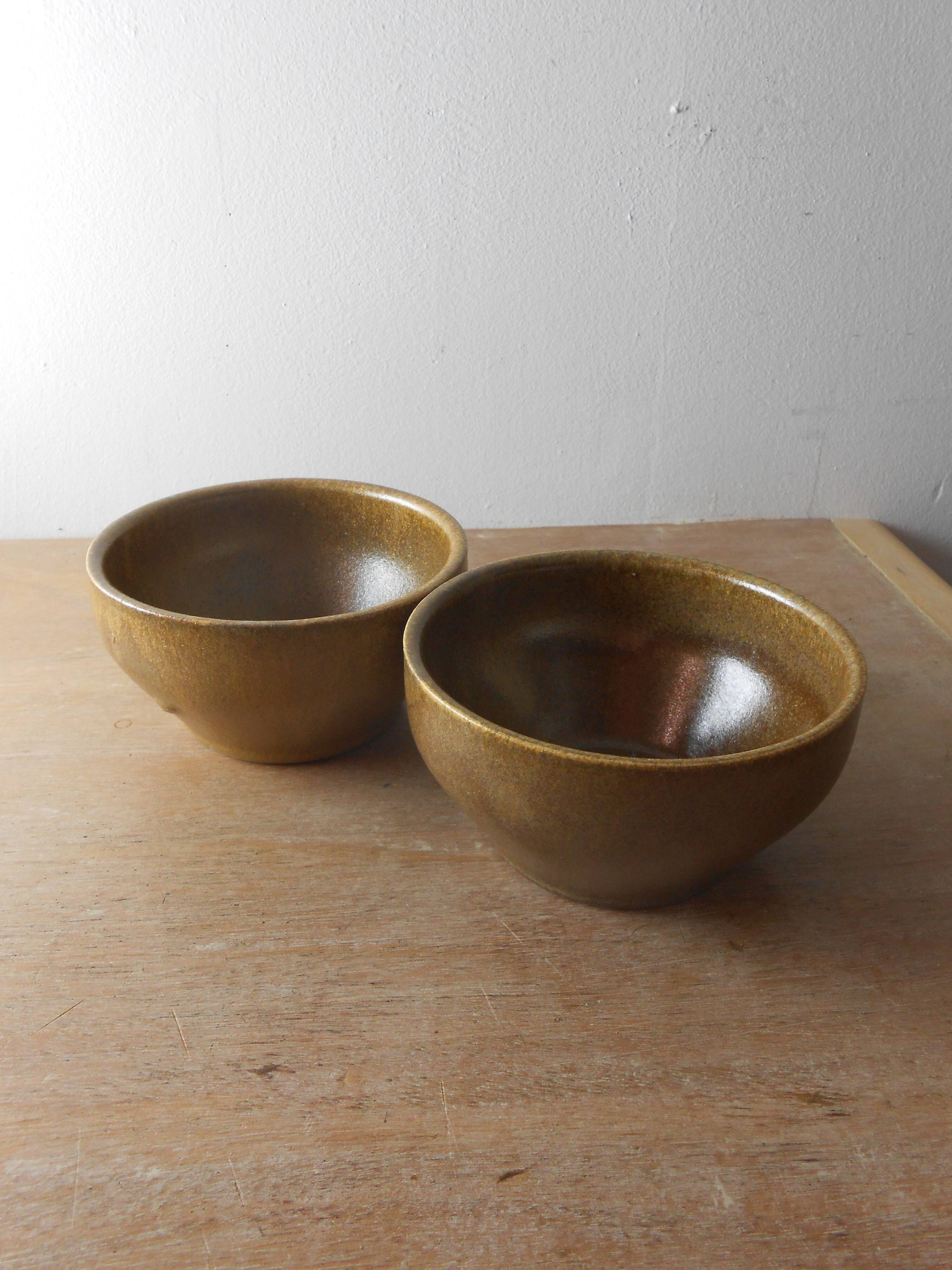 Small bowls in stoneware Digoin, France