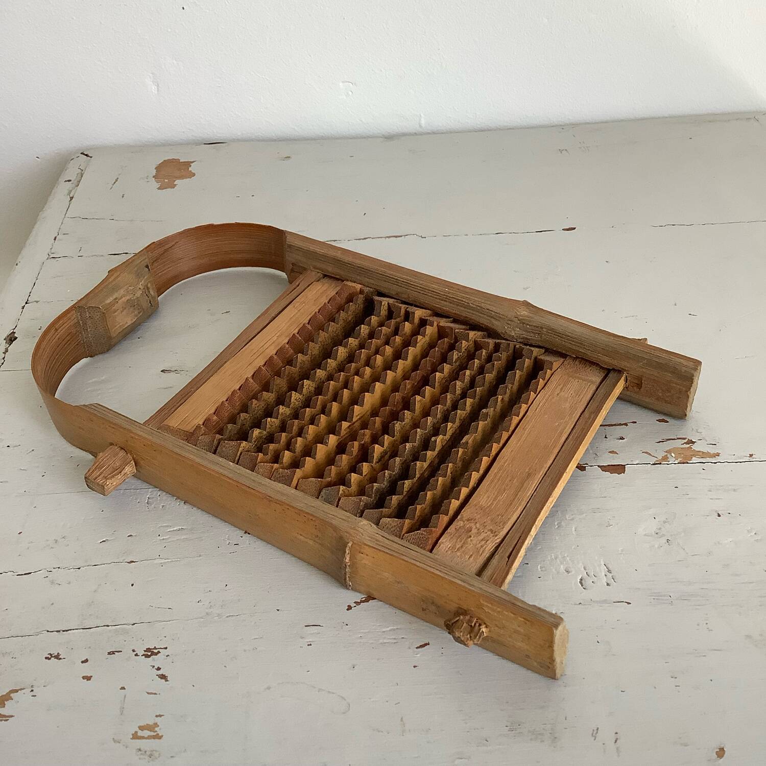 Bamboo ginger grater