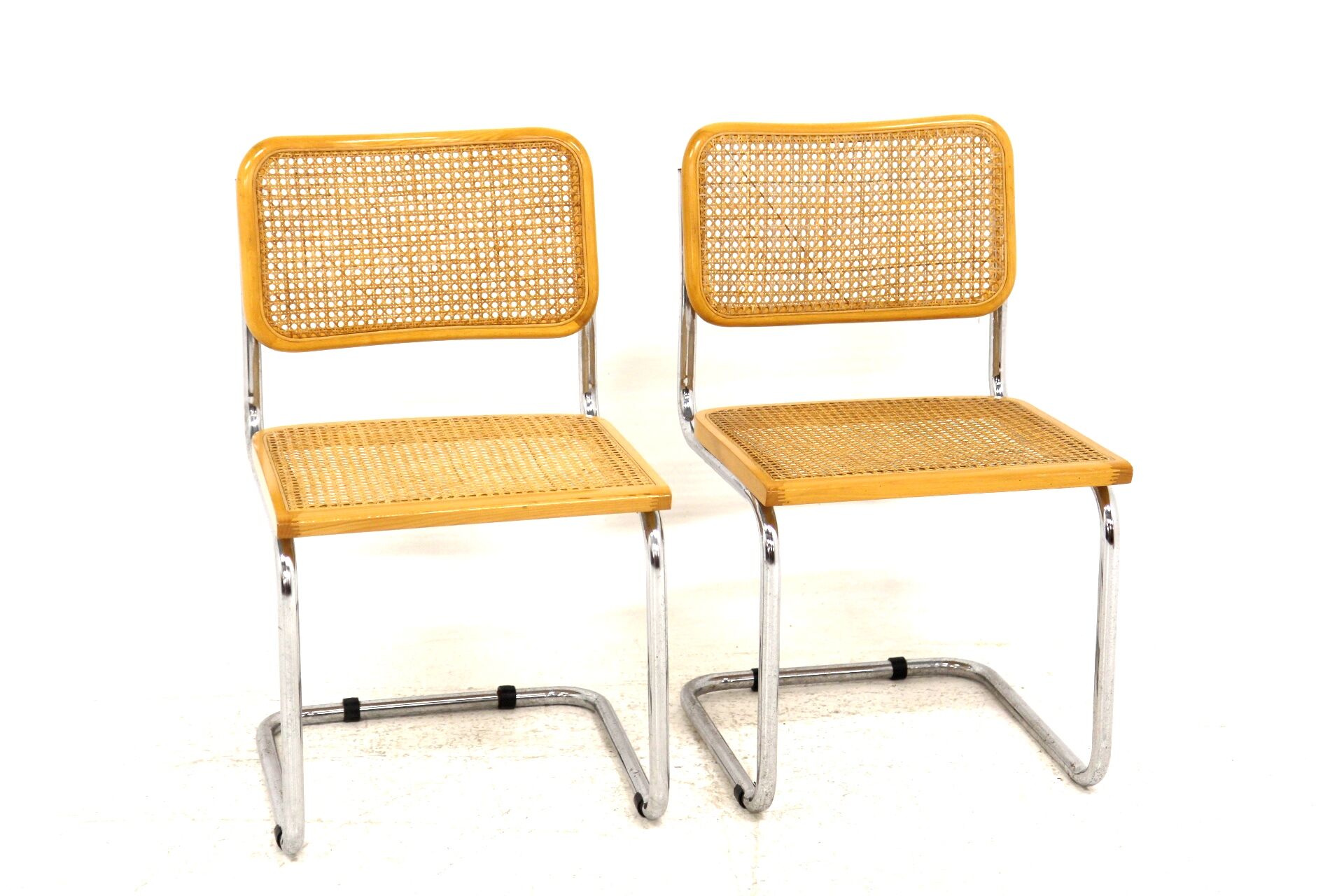 Set de 2 chaises "B32", Marcel Breuer, Italie, 1990