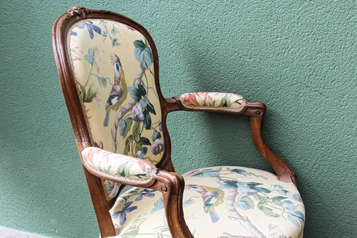 Cabriolet armchair, Louis XV period, 18th century