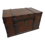 Coffre de voyage ancien en bois