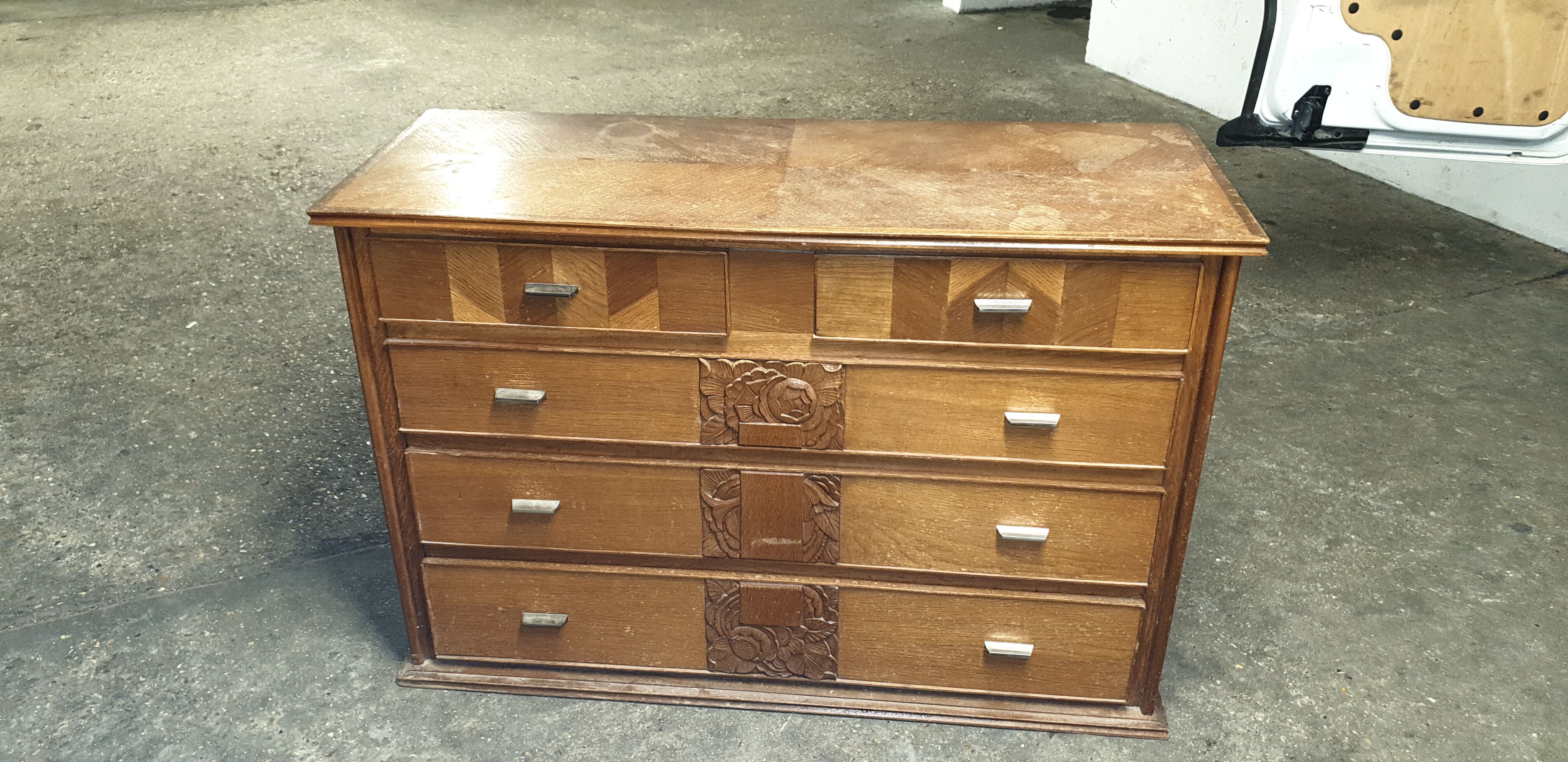 Art Deco chest of drawers