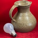 Contemporary ceramics, signature to identify