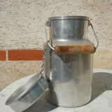 Pot à lait métal 2 litres