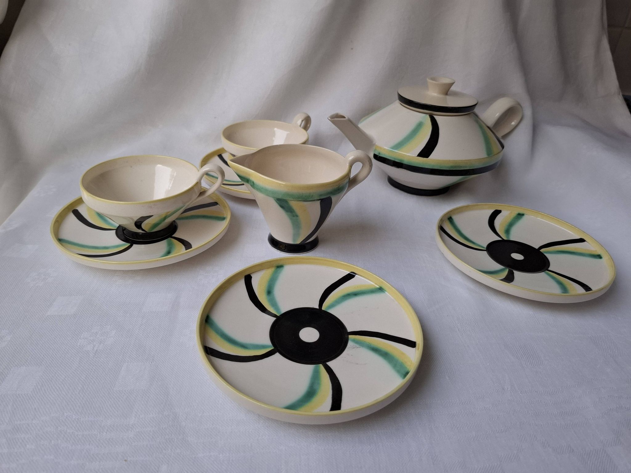 Avant-garde service Bauhaus workshops Haël Margarete Heymann-Loebenstein