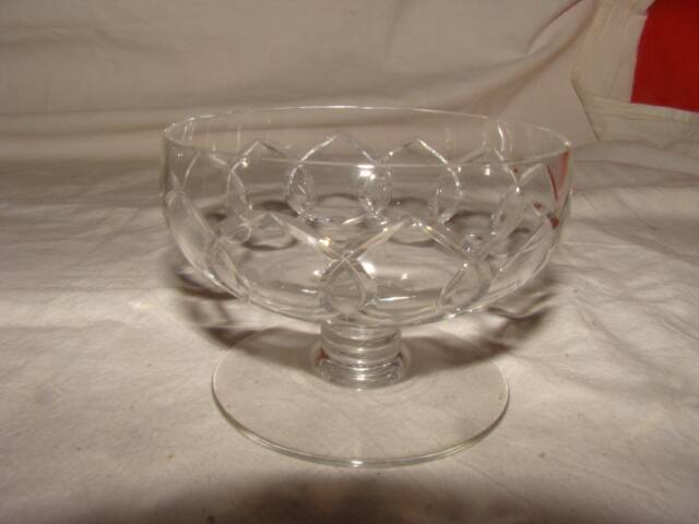 6 crystal champagne coupes from "Baccarat"