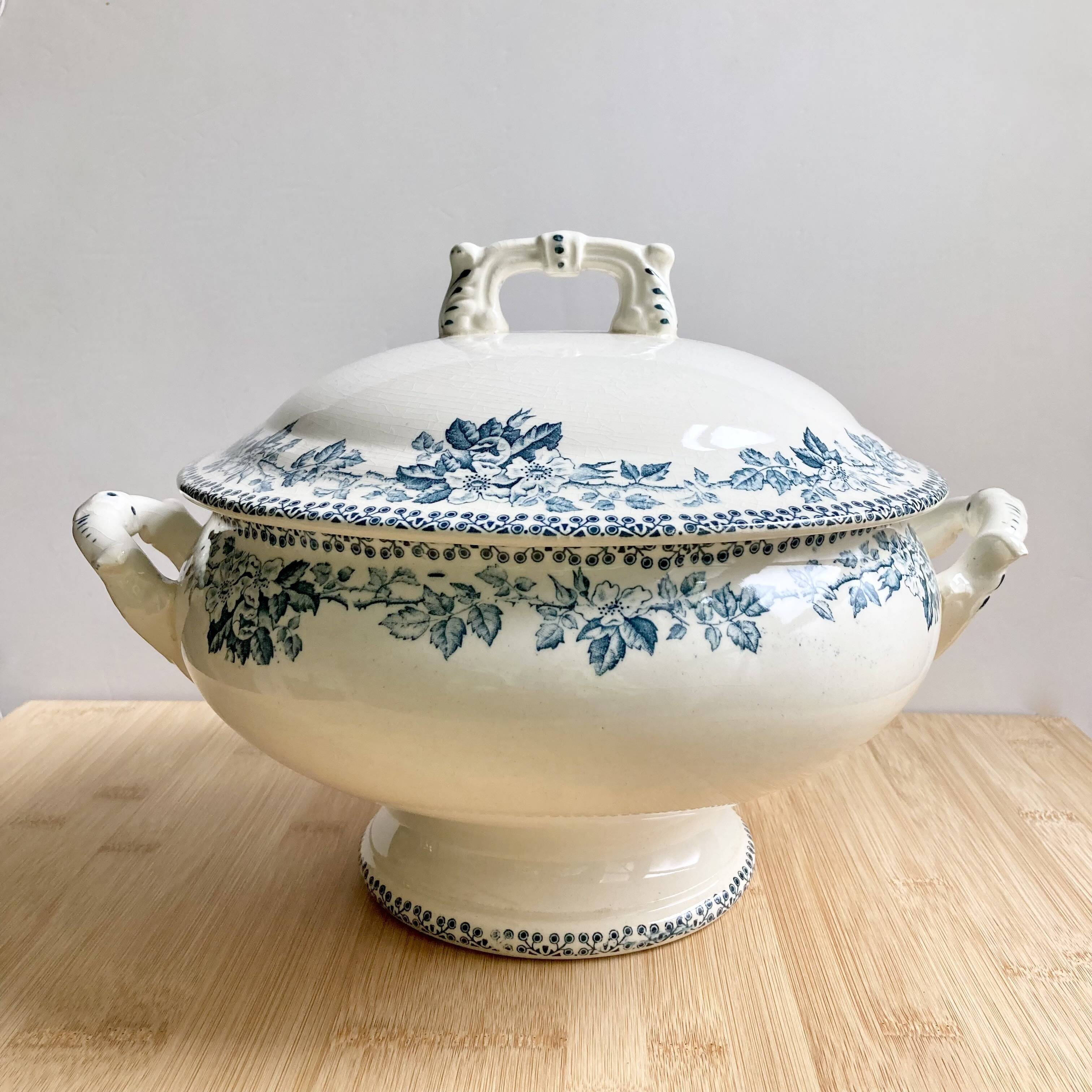 Soupière / légumier Saint-Amand "Guadeloupe"