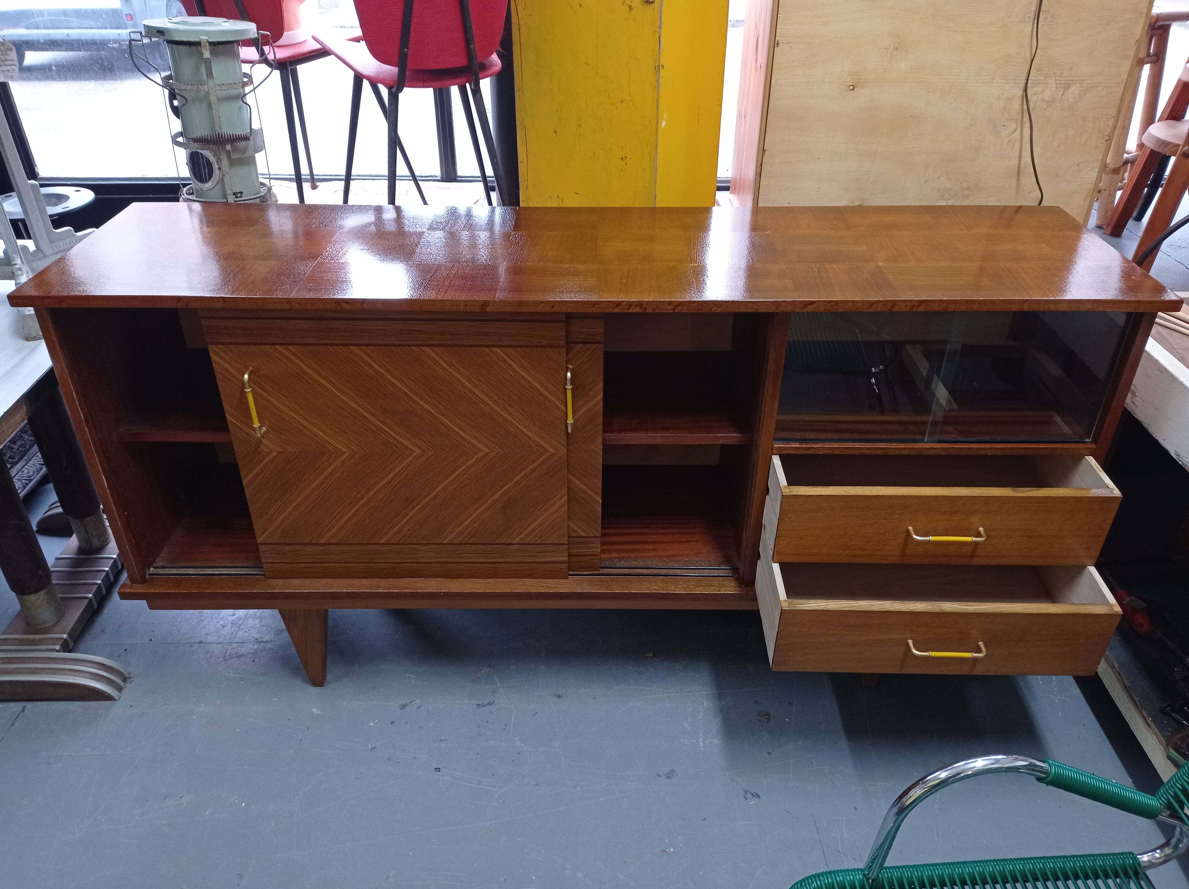 Vintage 60s enfilade