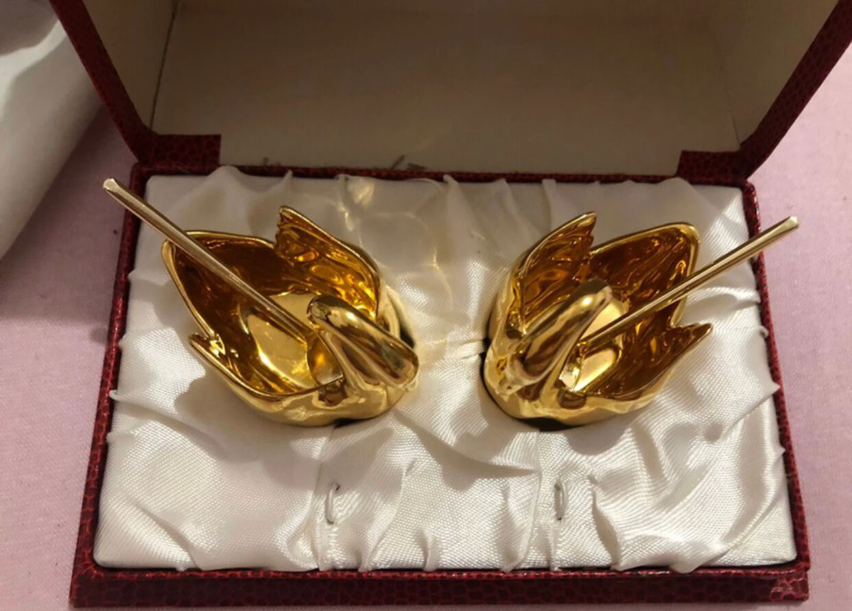 Limoges porcelain salt and pepper shaker