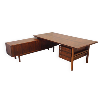 Rosewood desk, Danish design, 1960s, designer: Arne Vodder, manufacture: Sibast