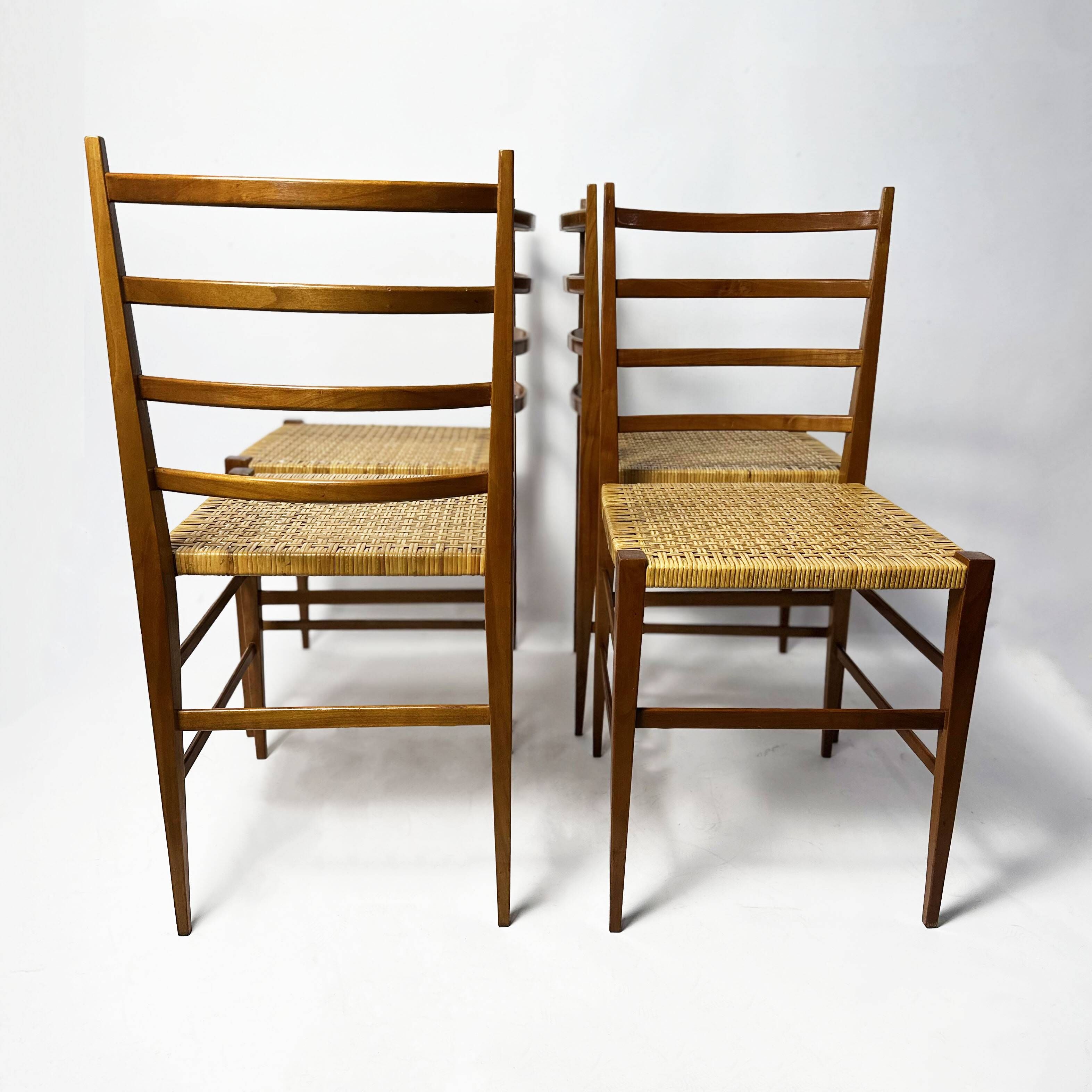 Set of 4 vintage Italian chairs in Superleggera style
