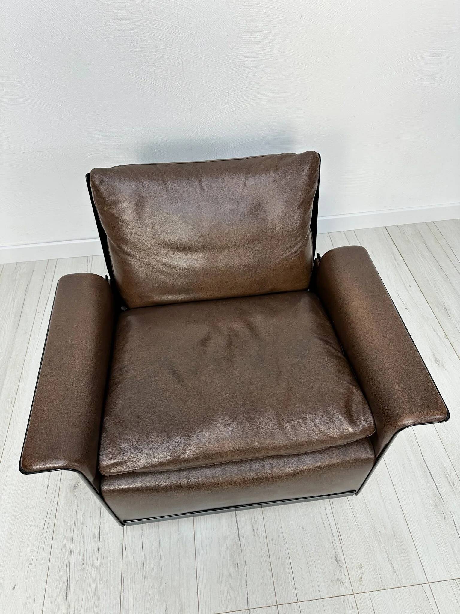 1960s Vintage 620 Leather Lounge Chair by Dieter Rams for Vitsoe