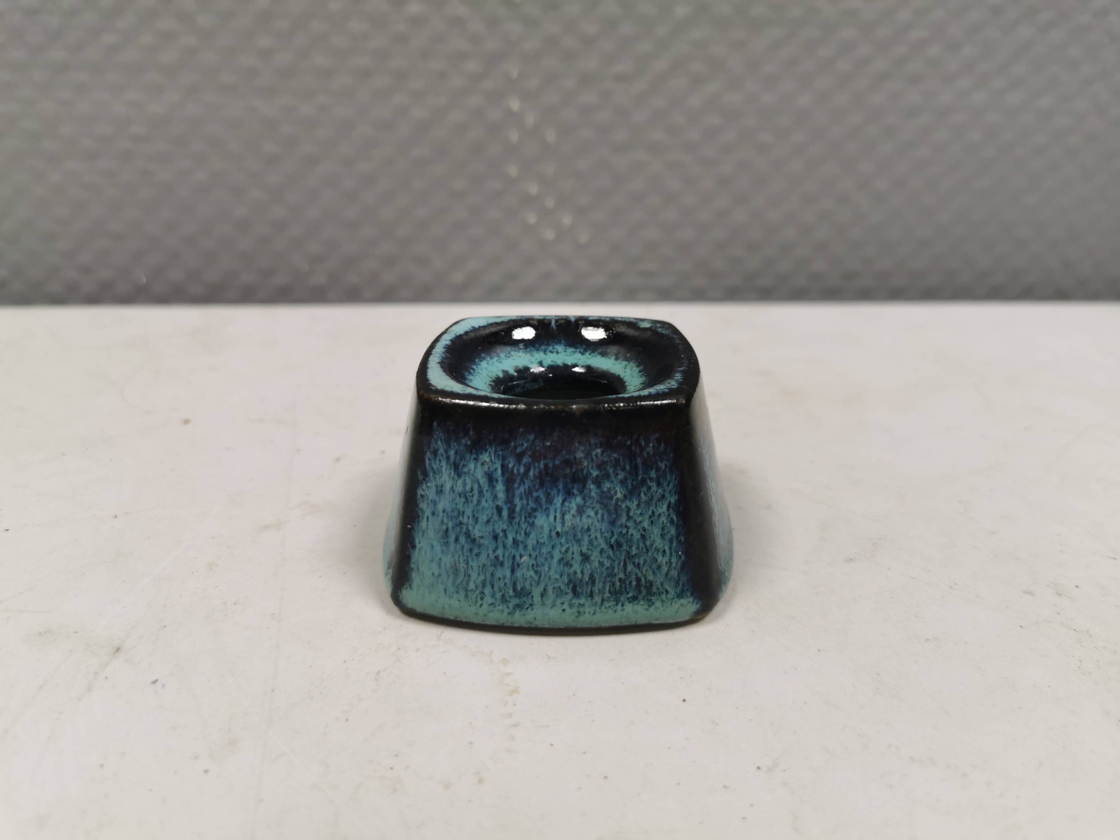 Small delicious candle holder from Danish Stogo ceramics 1980s